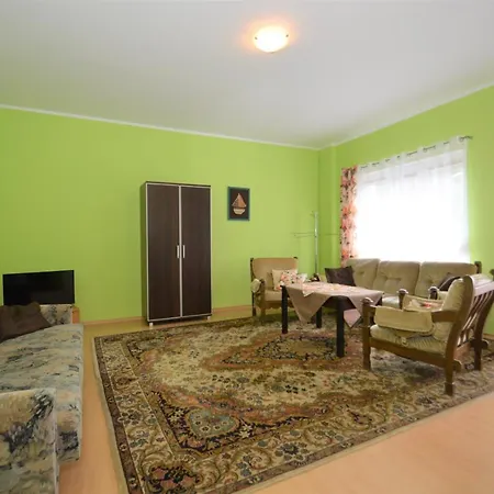 Dom Letniskowy Helena Oda ve Kahvaltı