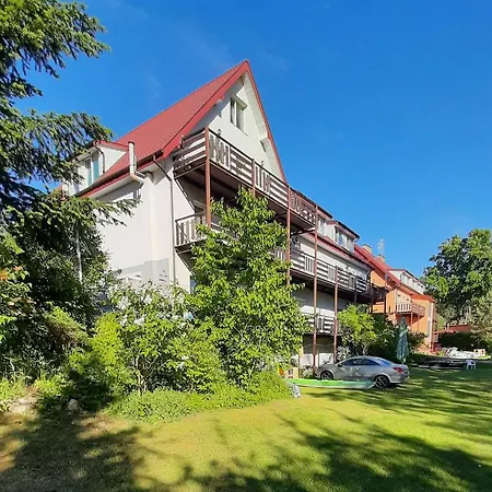 Dom Letniskowy Helena Bed & Breakfast