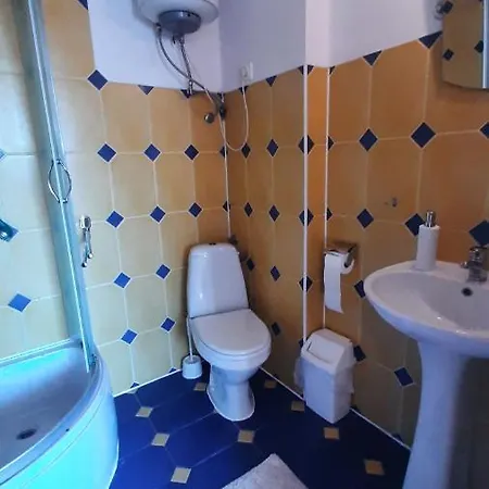 Bed & Breakfast Dom Letniskowy Helena *