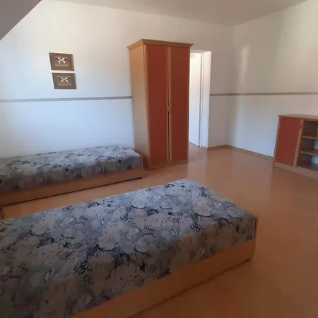 Dom Letniskowy Helena 3*