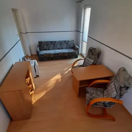 Dom Letniskowy Helena 3* 克雷托维尼