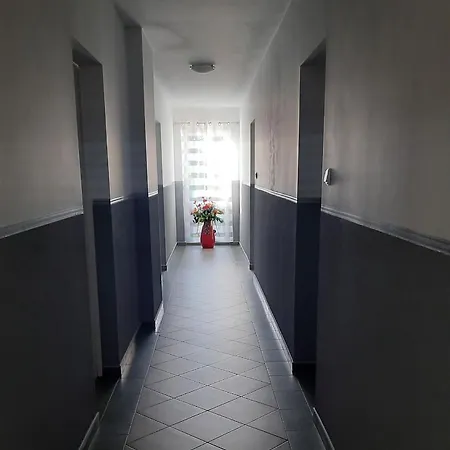 Dom Letniskowy Helena 3* Kretowiny