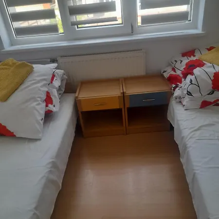 Dom Letniskowy Helena 3* Kretowiny