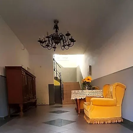 Dom Letniskowy Helena Bed and breakfast Kretowiny