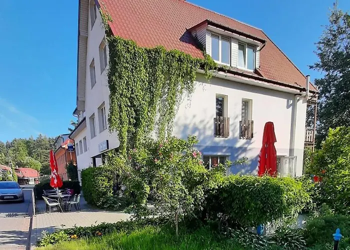 Bed & Breakfast Dom Letniskowy Helena Kretowiny