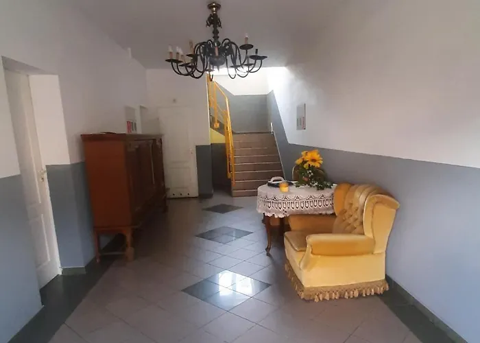 Dom Letniskowy Helena 3* Kretowiny